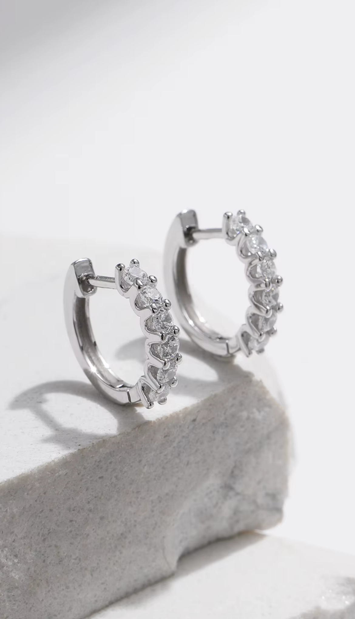 Huggies Silver Diamonds